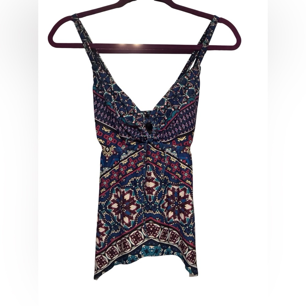 NWT SWIMSUITS FOR ALL HANDKERCHIEF HEM SWIM TOP SIZE 8